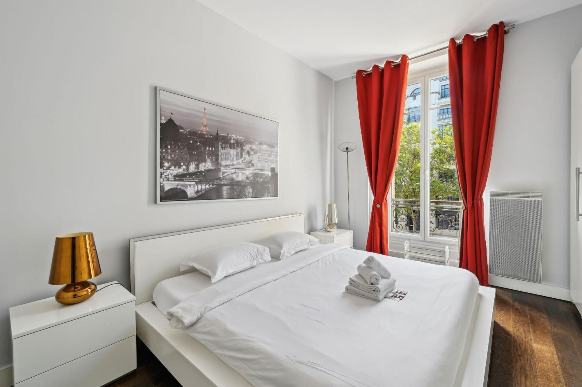 Bnbnova - Champs-Elysees & Arc De Triomphe Paris Ngoại thất bức ảnh